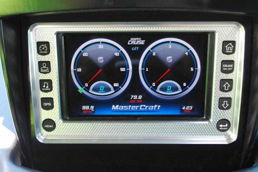 2013 MasterCraft X-Star Touchscreen Display